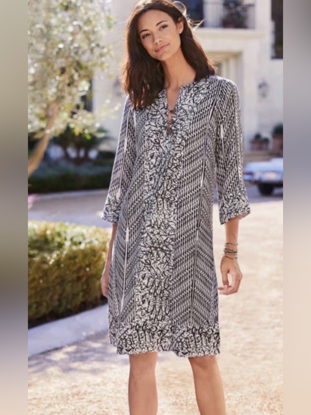 Soft Surroundings Raven Black White Abstract V-Neck 3/4 Sleeve Shift Dress L